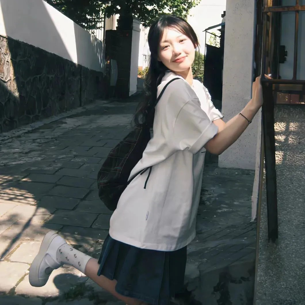 捕蝇纸 封面
